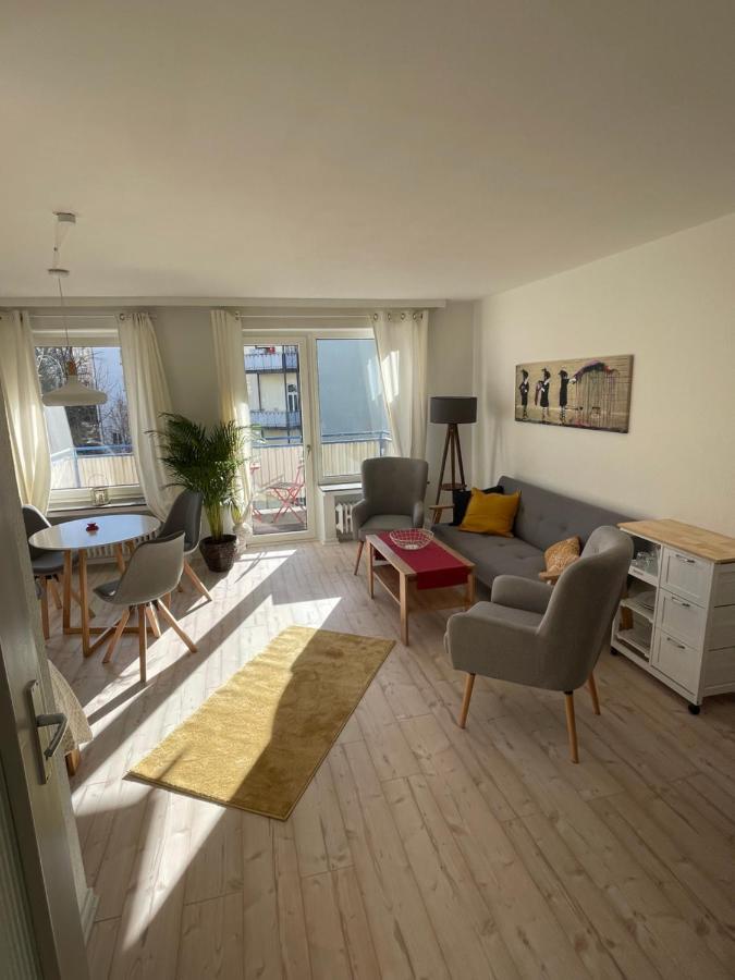 Ruhige Wohnung Mit Parkplatz, Charmantes Viertel Kassel Kültér fotó